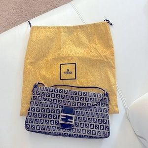 Fendi logo navy blue logo shoulder bag